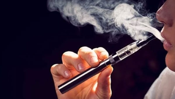 อย.สหรัฐฯ แถลงชัด “บุหรี่ไฟฟ้า” ทำอัตราสูบวัยรุ่นมะกันพุ่งขึ้น 38%